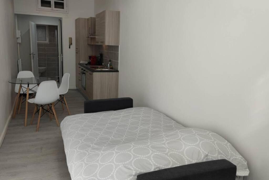 Saint Etienne Studio Lot 4 Apartment ตูลูส ภายนอก รูปภาพ